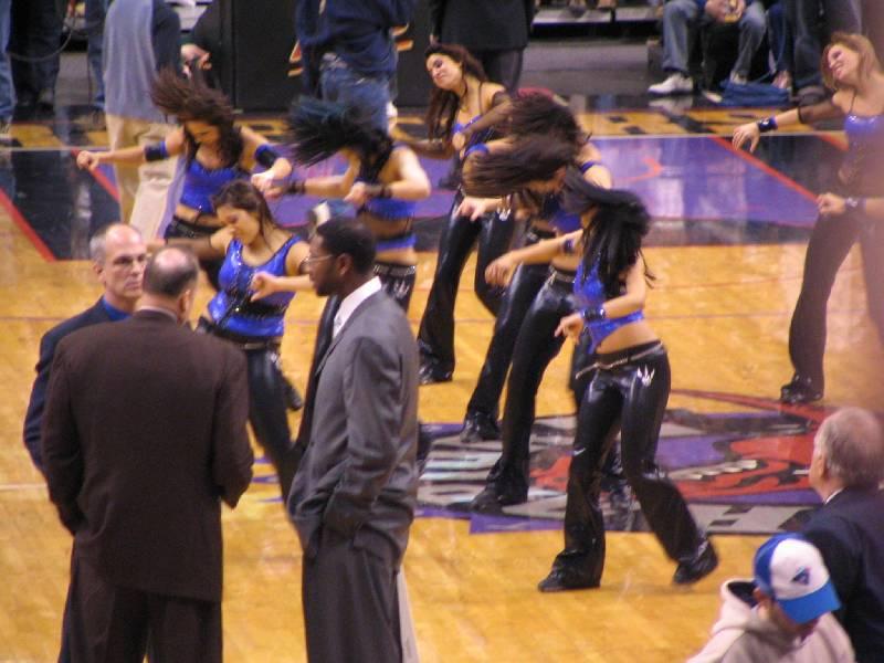 Raptors - 02.04.2005 285.jpg